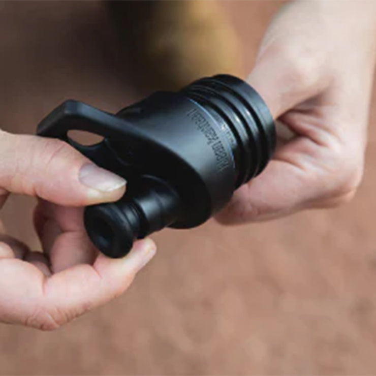 classic-sport-cap-w8 sport_cap_maintenance_kit_pull_valve_out_lifestyle.jpg