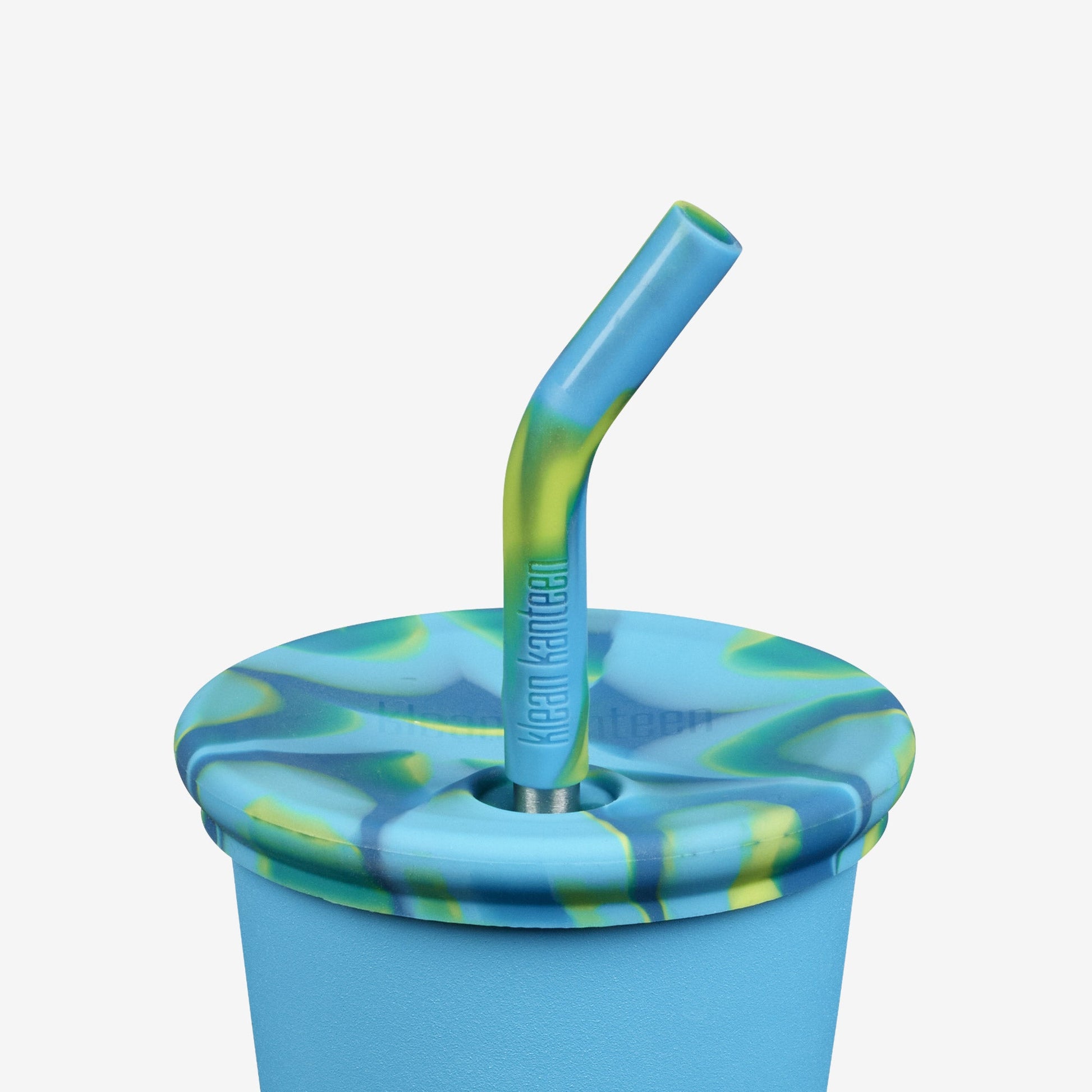 kid-s-cup-straw-lid-2-pack-i2 10oz_Kid_Cup_HawaiianOcean_CloseUp_17af87f2-930a-4334-802c-8f29518f291a.jpg