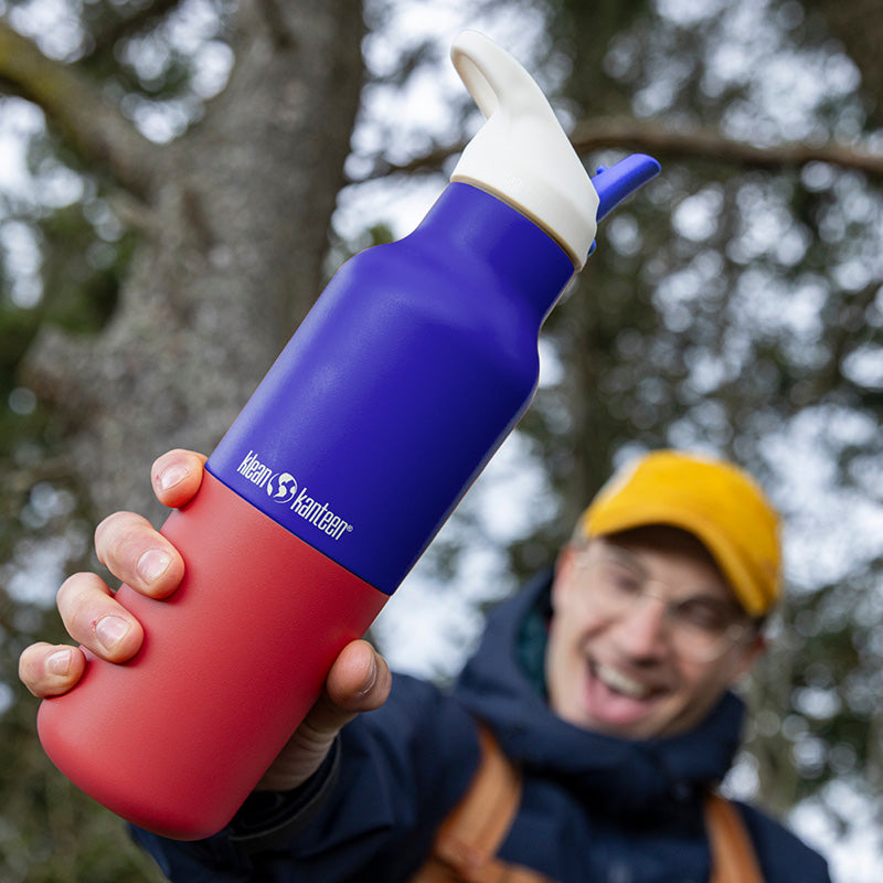 16oz-rise-classic-with-flip-seal-sport-cap-o9 16oz_rise_classic_insulated_bottle_kaleidoscope_dazzling_blue_hand_square.jpg