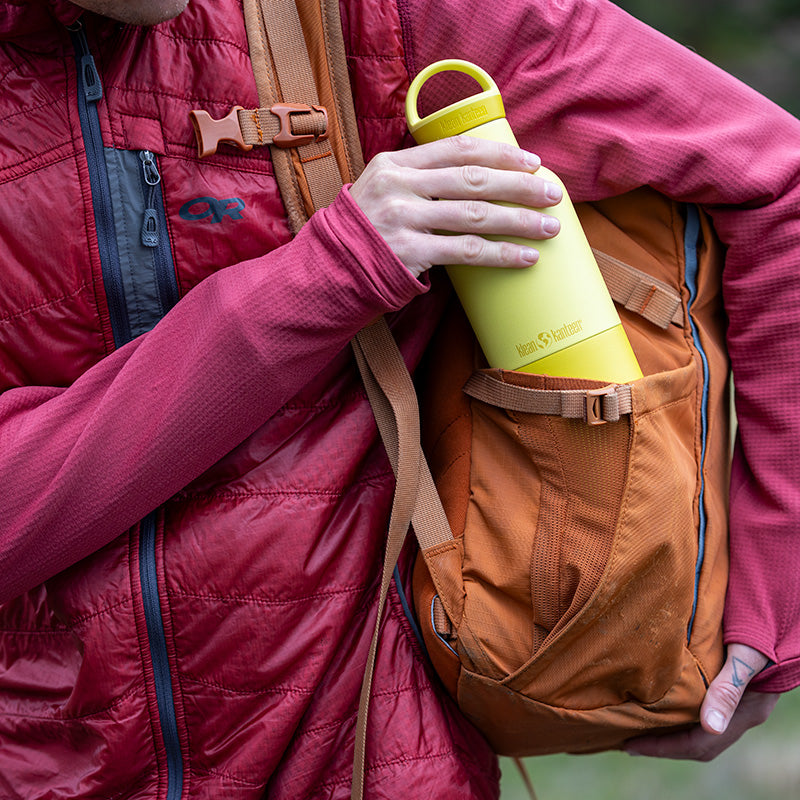 20oz-rise-classic-with-arch-loop-cap-y9 20oz_rise_classic_insulated_bottle_acacia_backpack_square.jpg
