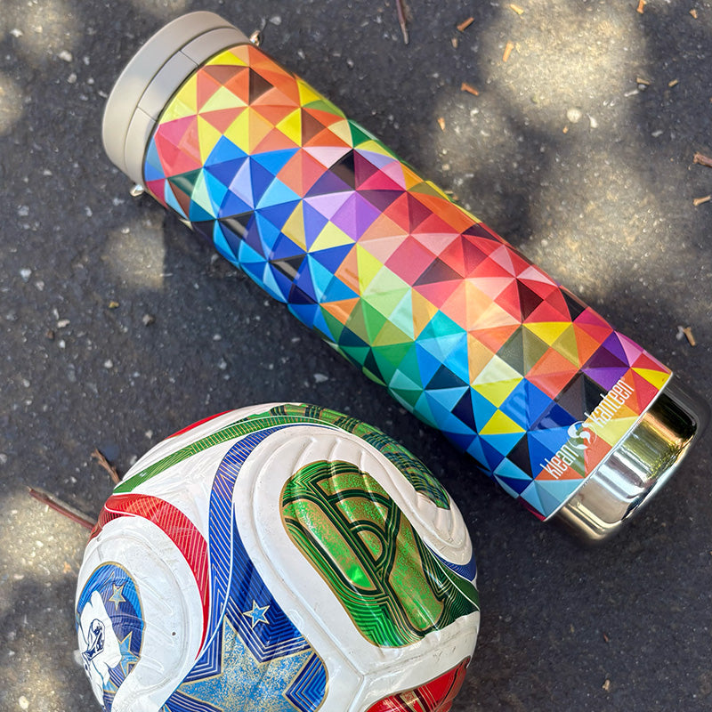 20oz-tkwide-with-twist-cap-mosaic-l4 20oz_tkwide_bottle_seasonal_mosaic_soccerball_square.jpg