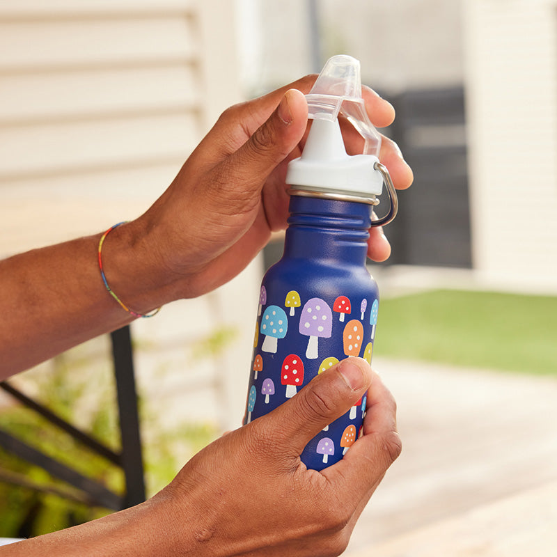 12oz-kid-s-classic-sippy-l7 kid_sippy_12oz_closeup_dustcover_square.jpg