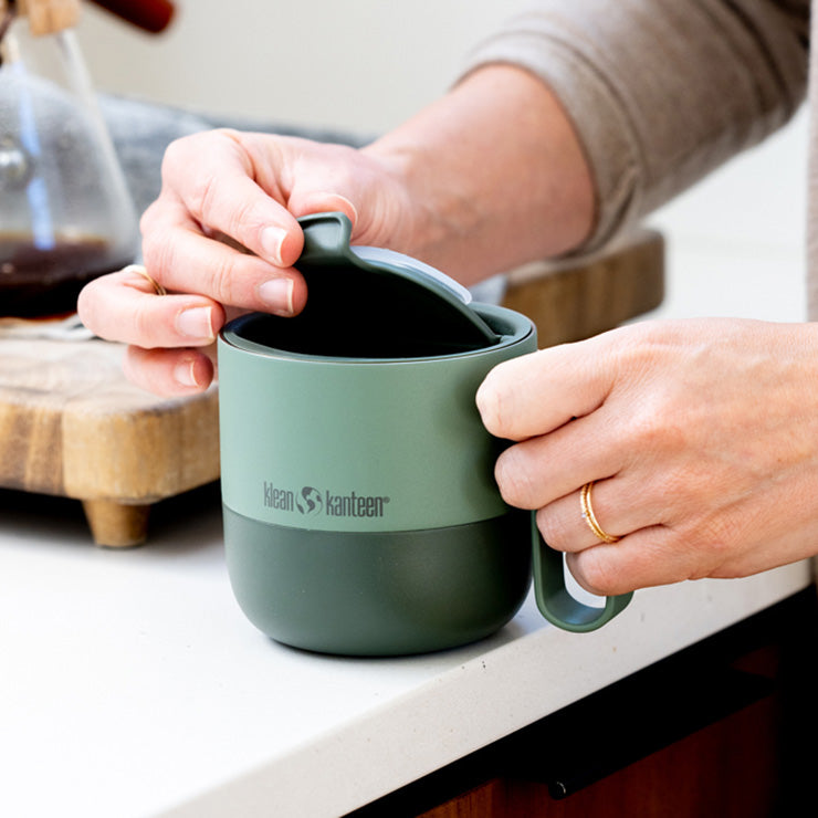 flip-lid-v9 rise_flip_lid_large_coffee_mug.jpg
