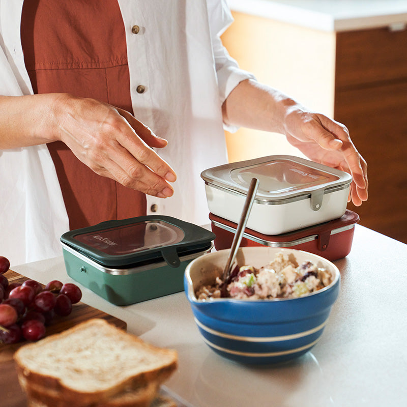 23oz-rise-food-box-lunch-j1 rise_food_lunch_box_kitchen_stack_bowl_square.jpg