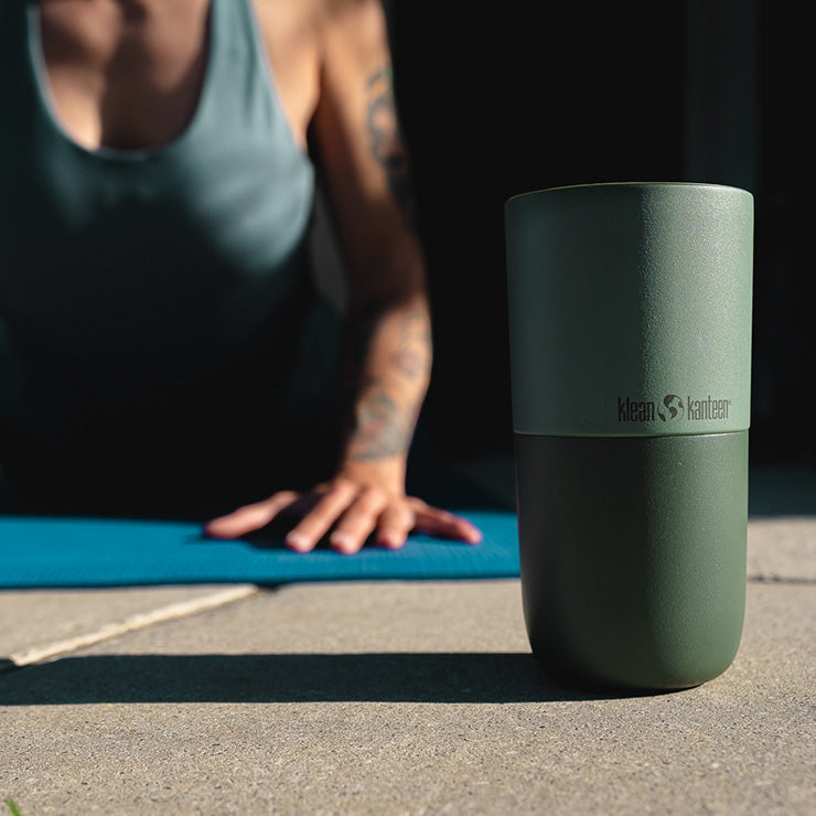 smoothie-set-s8 smoothie_kit_rise_tumbler_seaspray_closeup.jpg