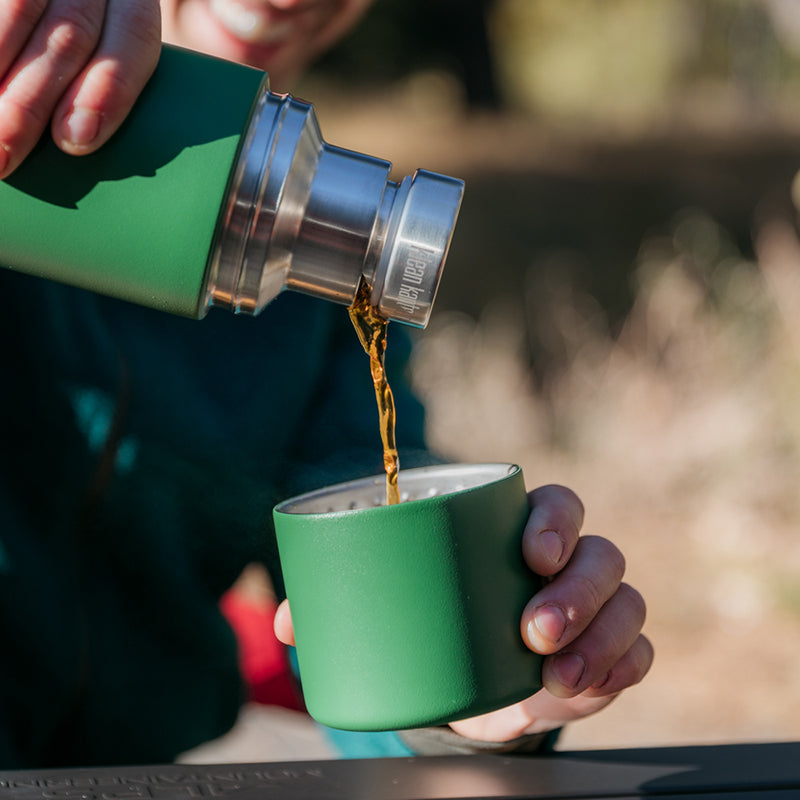 tkpro-maintenance-kit-k2 tkpro_32oz_thermos_green_pourthrough_lifestyle.jpg